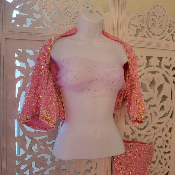 Iridescent Pink Sequin Velvet Shrug Sweater - Picture 2 of 9